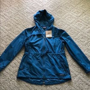 Women’s Light Weight Patagonia Jacket